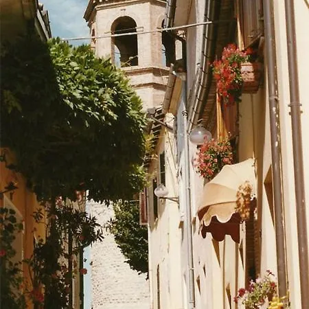 Ristorante Il Torrione 호텔 *